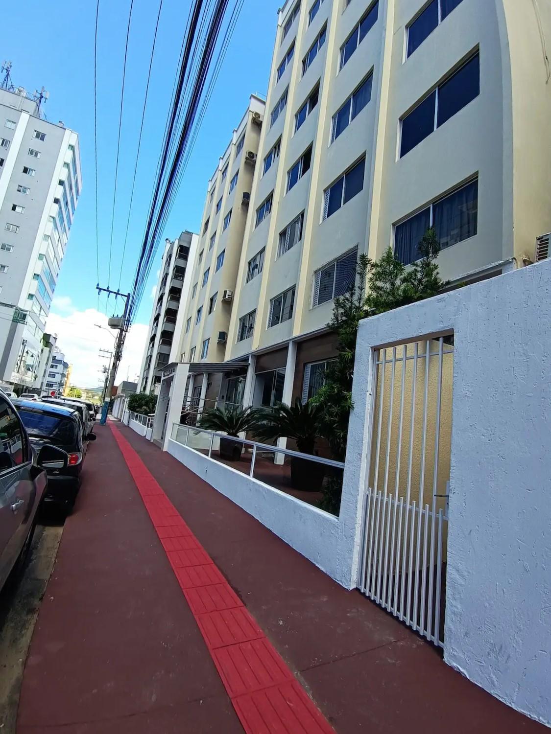 Apartamento Excelente Localizacao!! Confortavel *